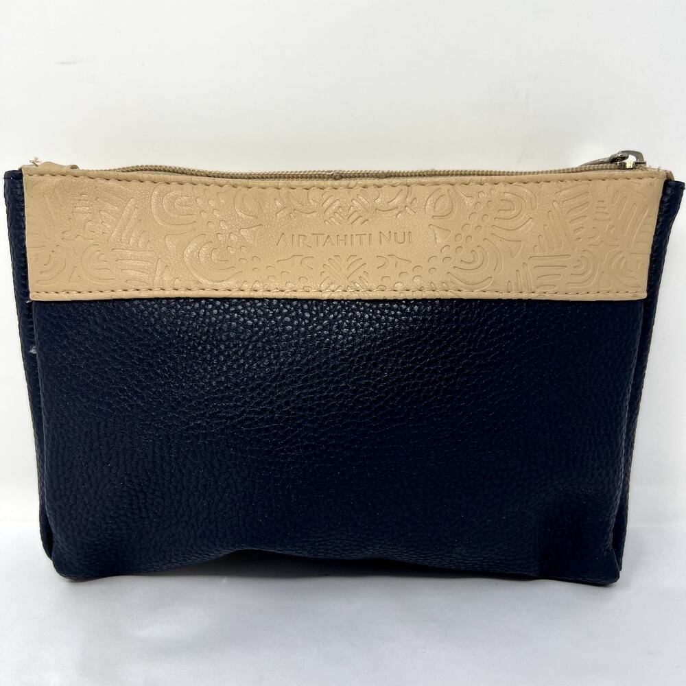 Air Tahiti Nui Poerava Business Class Amenity Bag Navy Beige Travel Pouch